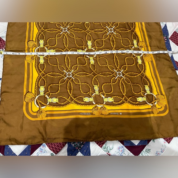 Hermes Bridle Equestrian Brown Vintage 31x30 Silk Scarf - Picture 7 of 7